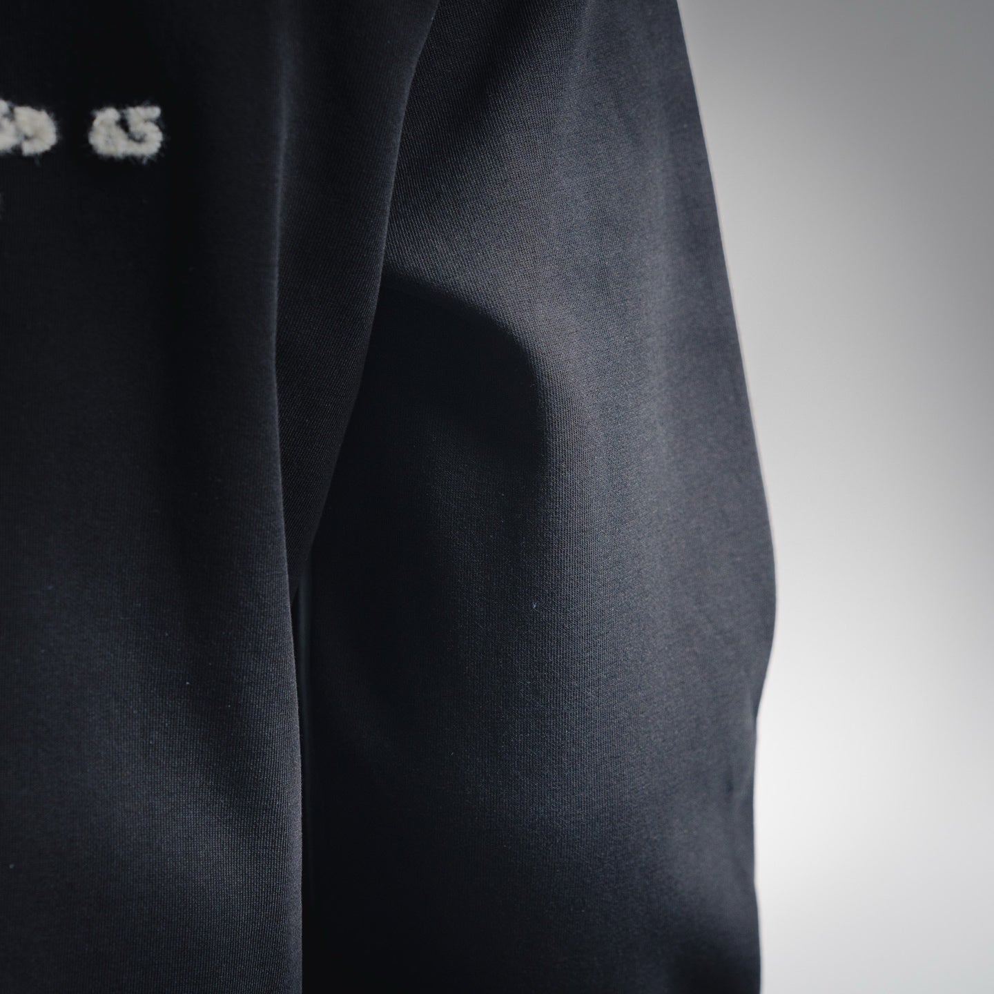 Pra 25fw embroidered sweatshirt