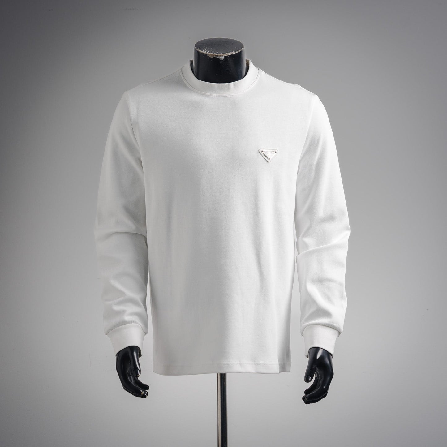 Pra 25fw embroidered sweatshirt