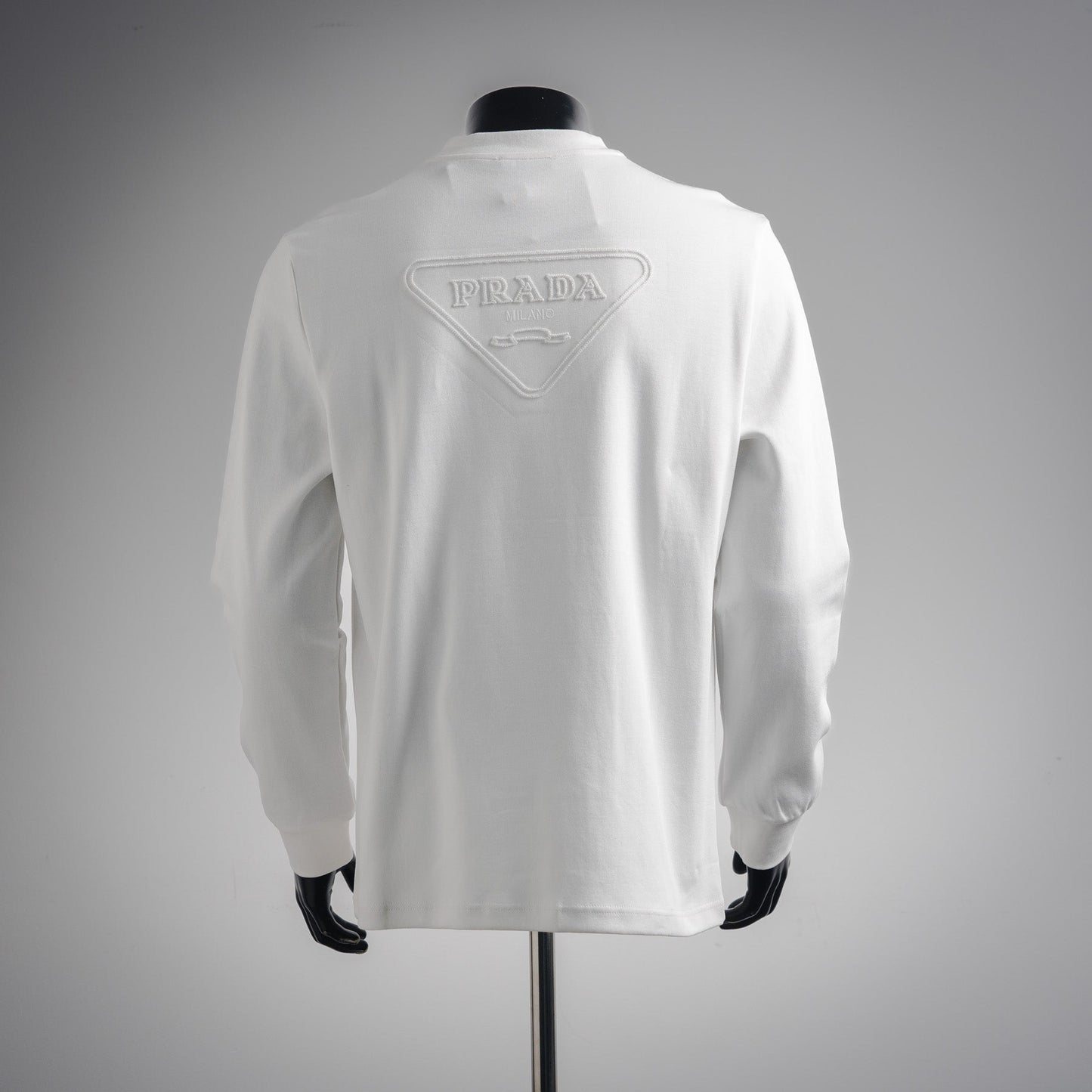 Pra 25fw embroidered sweatshirt