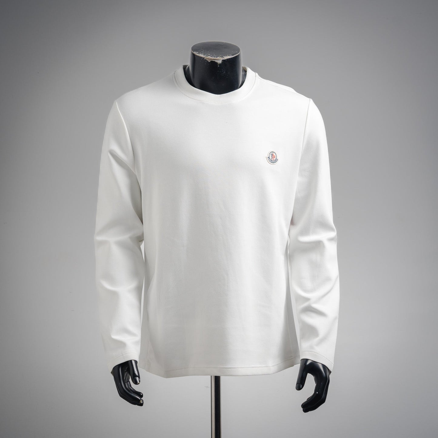 Mon 25fw embroidered sweatshirt