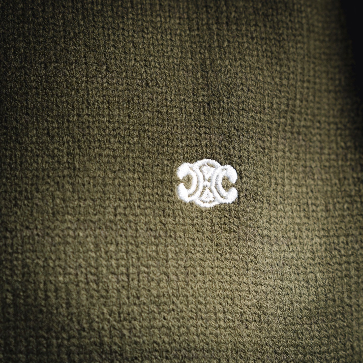 Cel 25fw all-match sweater