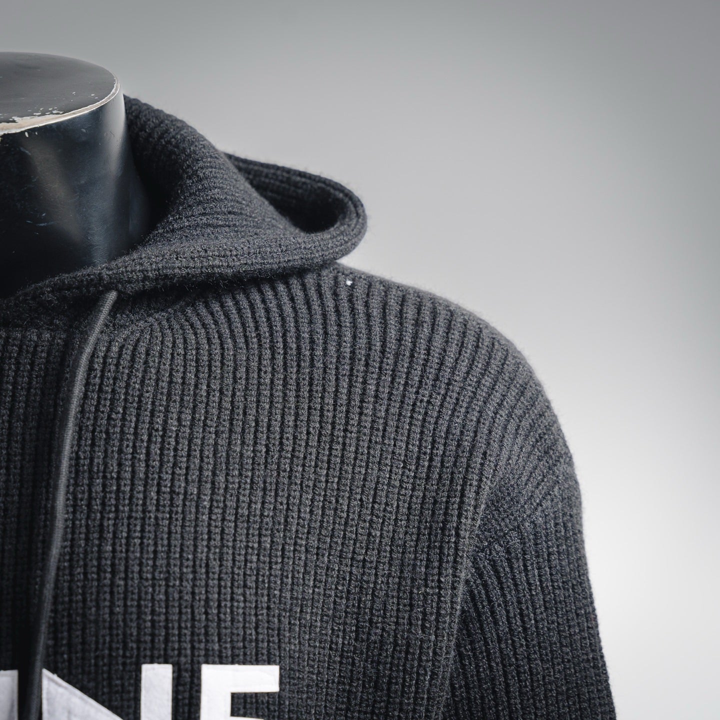 Cel 25fw knitted hoodie
