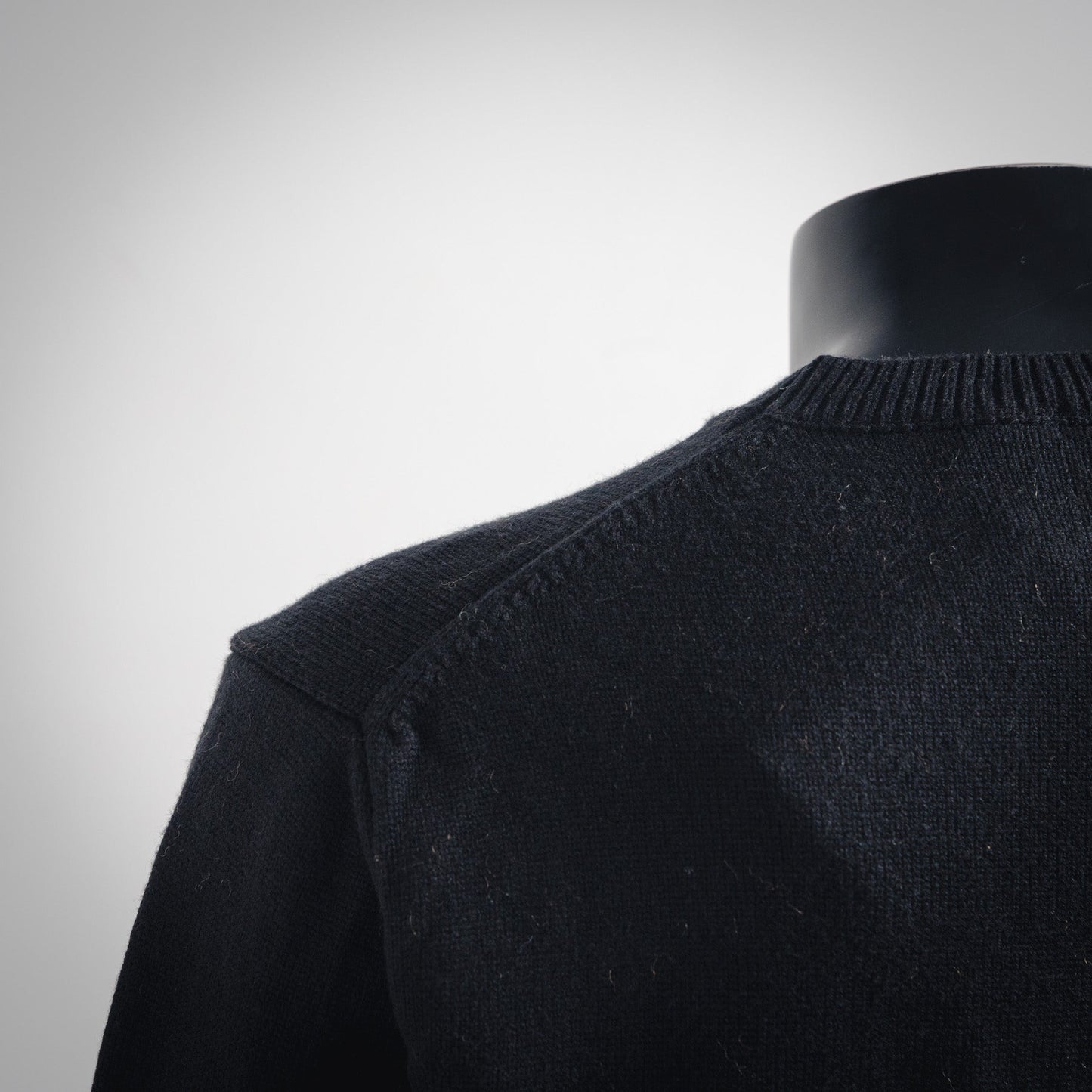 Cel 25fw all-match sweater