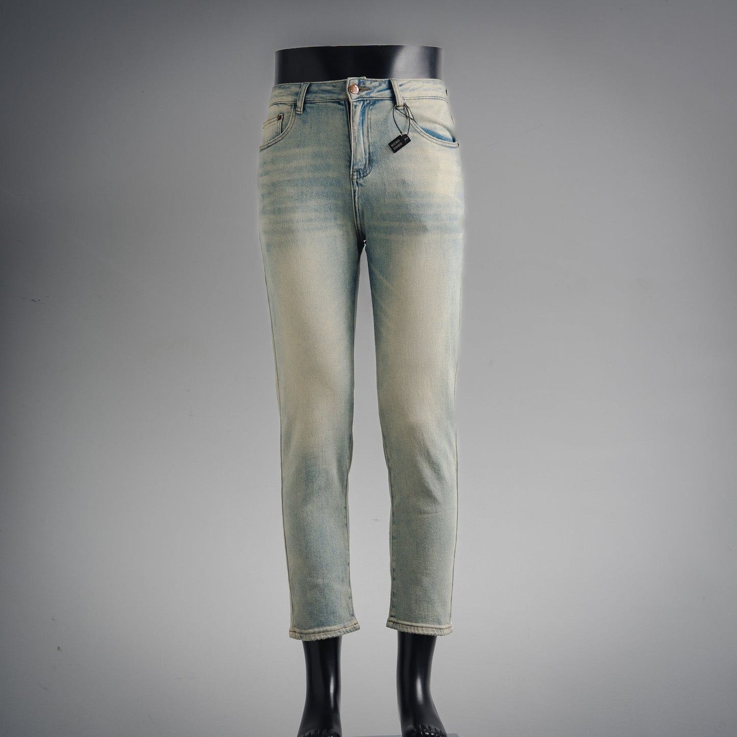Loe 25fw embroidered jeans