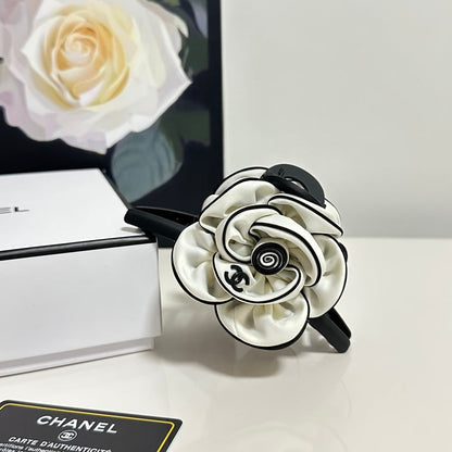 Camellia Vintage Hardware Grip