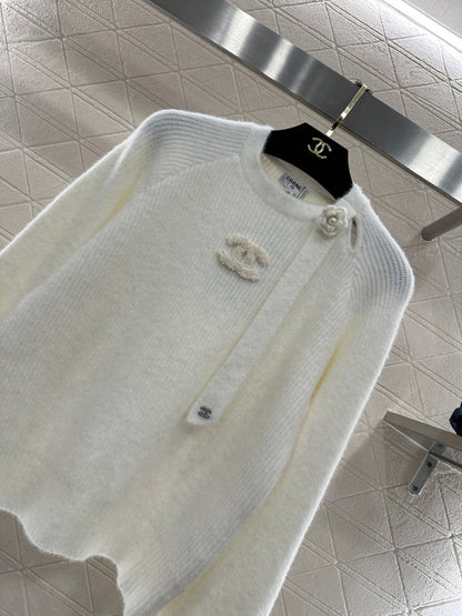 Knitted Pullover Sweater