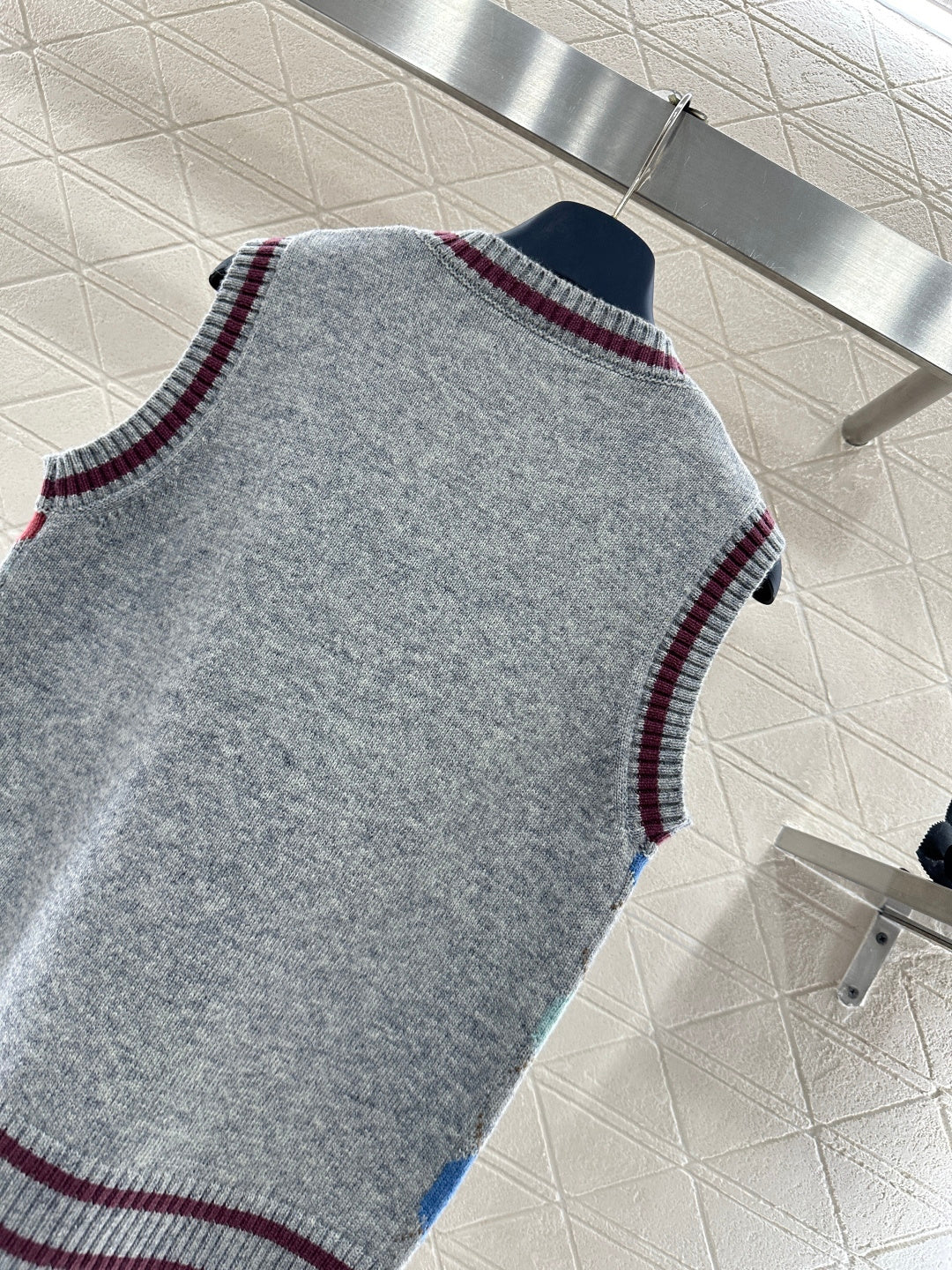 Embroidered Knit Vest