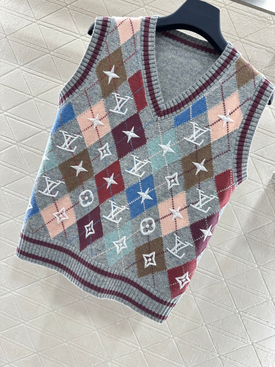 Embroidered Knit Vest