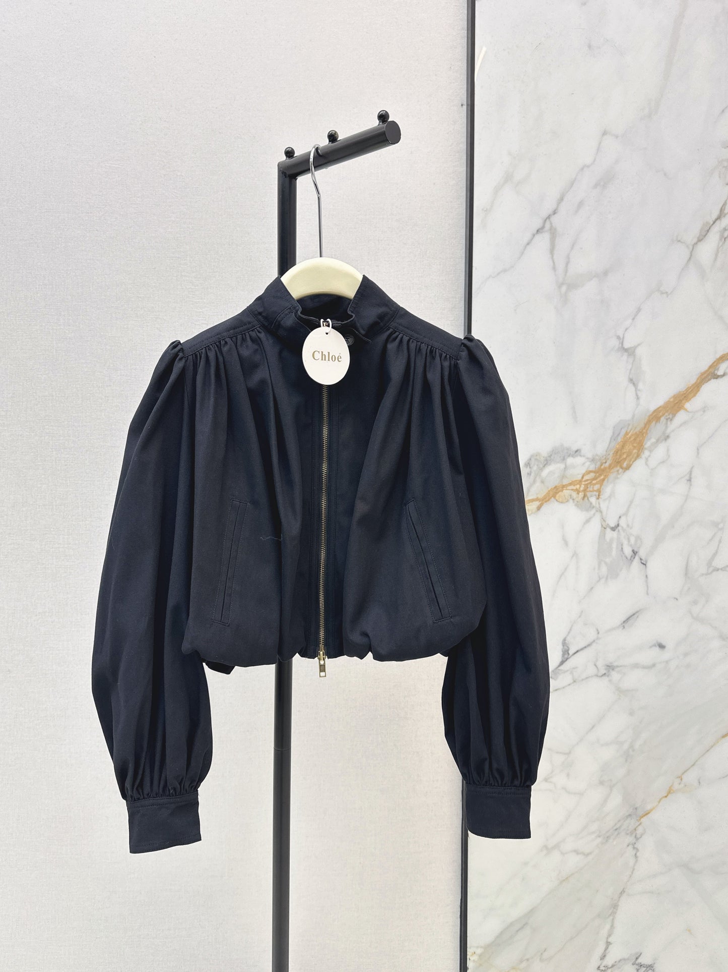 Stand-up collar cropped jacket