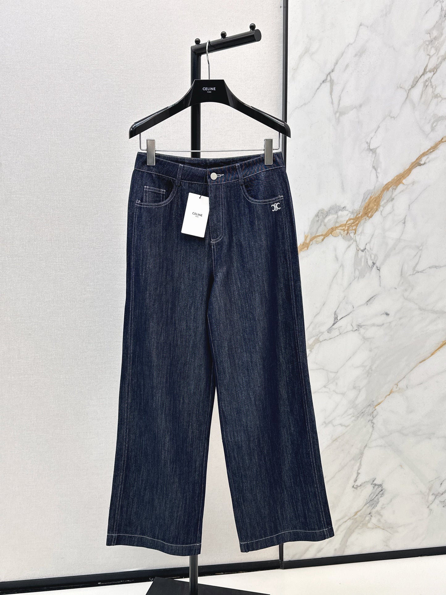 Low-rise denim jeans