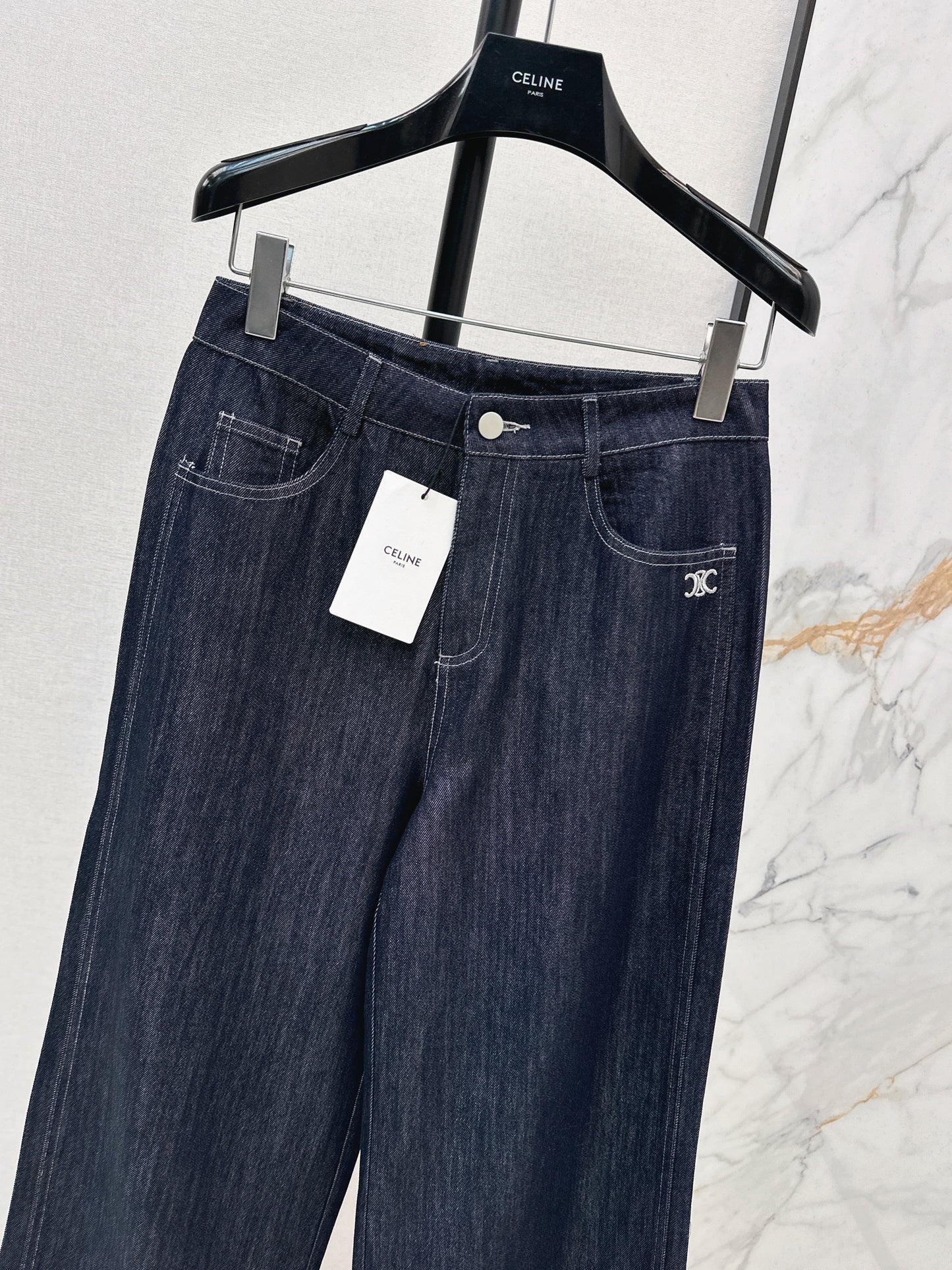 Low-rise denim jeans