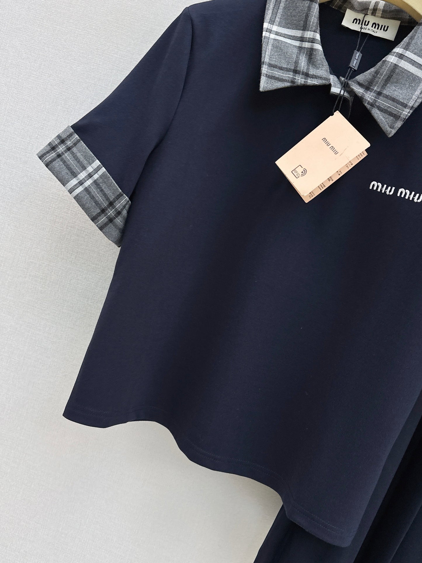Age-defying outfit set