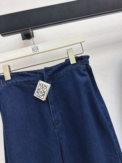 Tap-cut jeans