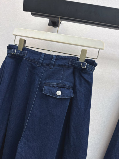 Tap-cut jeans
