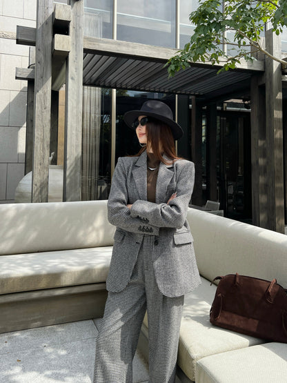 Single-breasted blazer