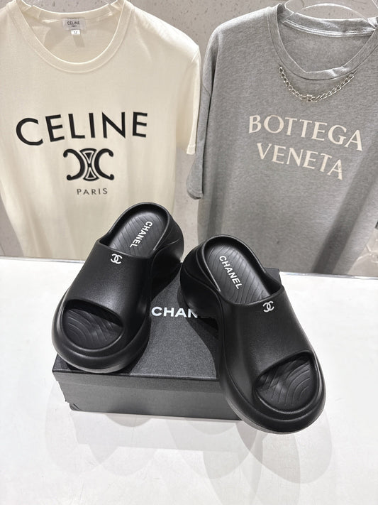 chanel/26SS NEW popular one-line thick-soled wedge-heeled slippers