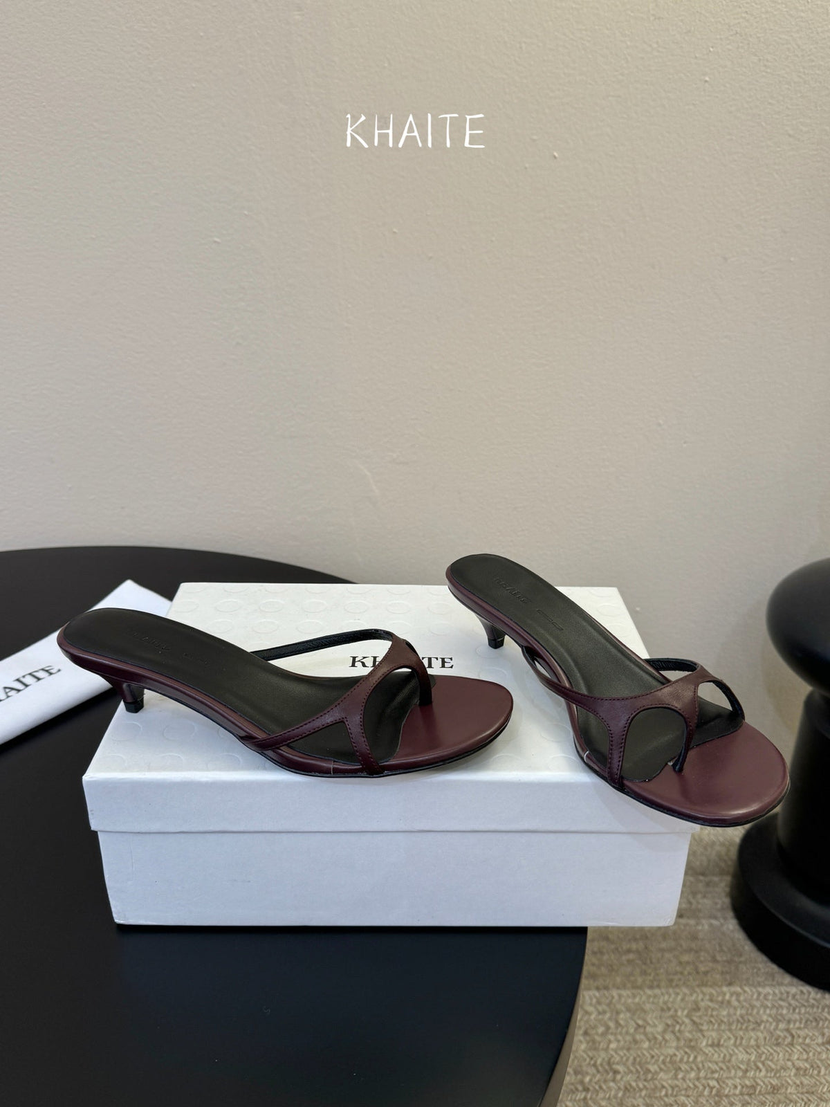 Khaite/26SS NEW Flat square toe mules flip-flop sandals and slippers