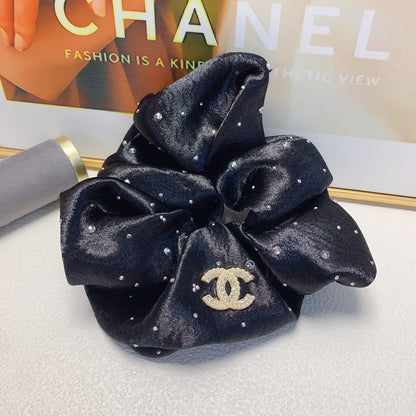 chanel/26SS NEW Gypsophila pearl logo rubber band hair tie