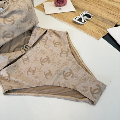 26SS NEW One-Piece Swimsuit 😍