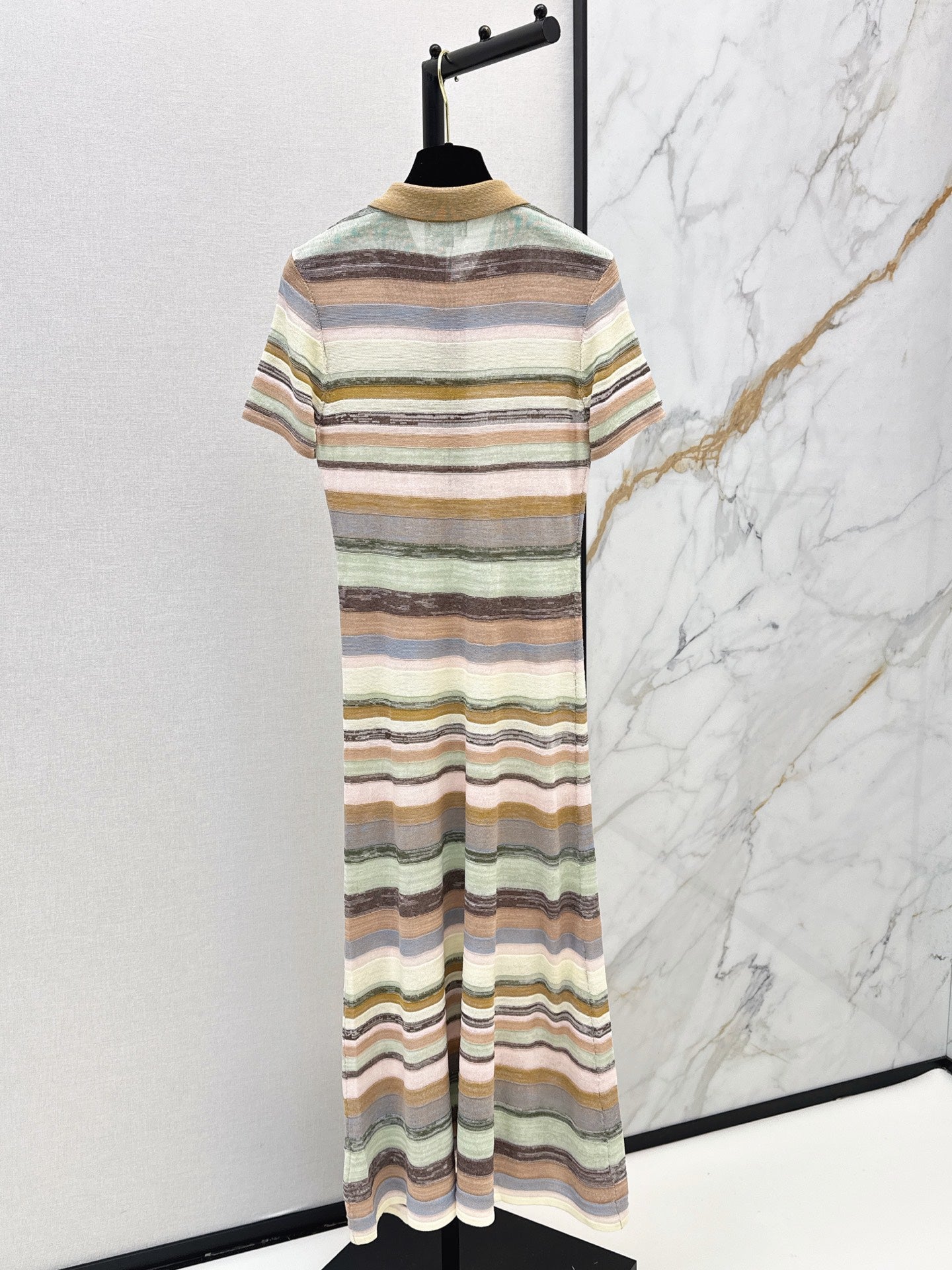 26SS NEW Color-blocked Long Striped Dress with Lapel Collar 🤎