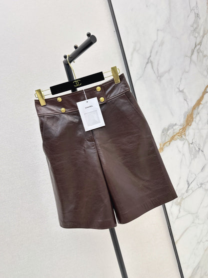 26SS New Runway Style: Vintage-Inspired Leather Workwear Bermuda Shorts 🖤