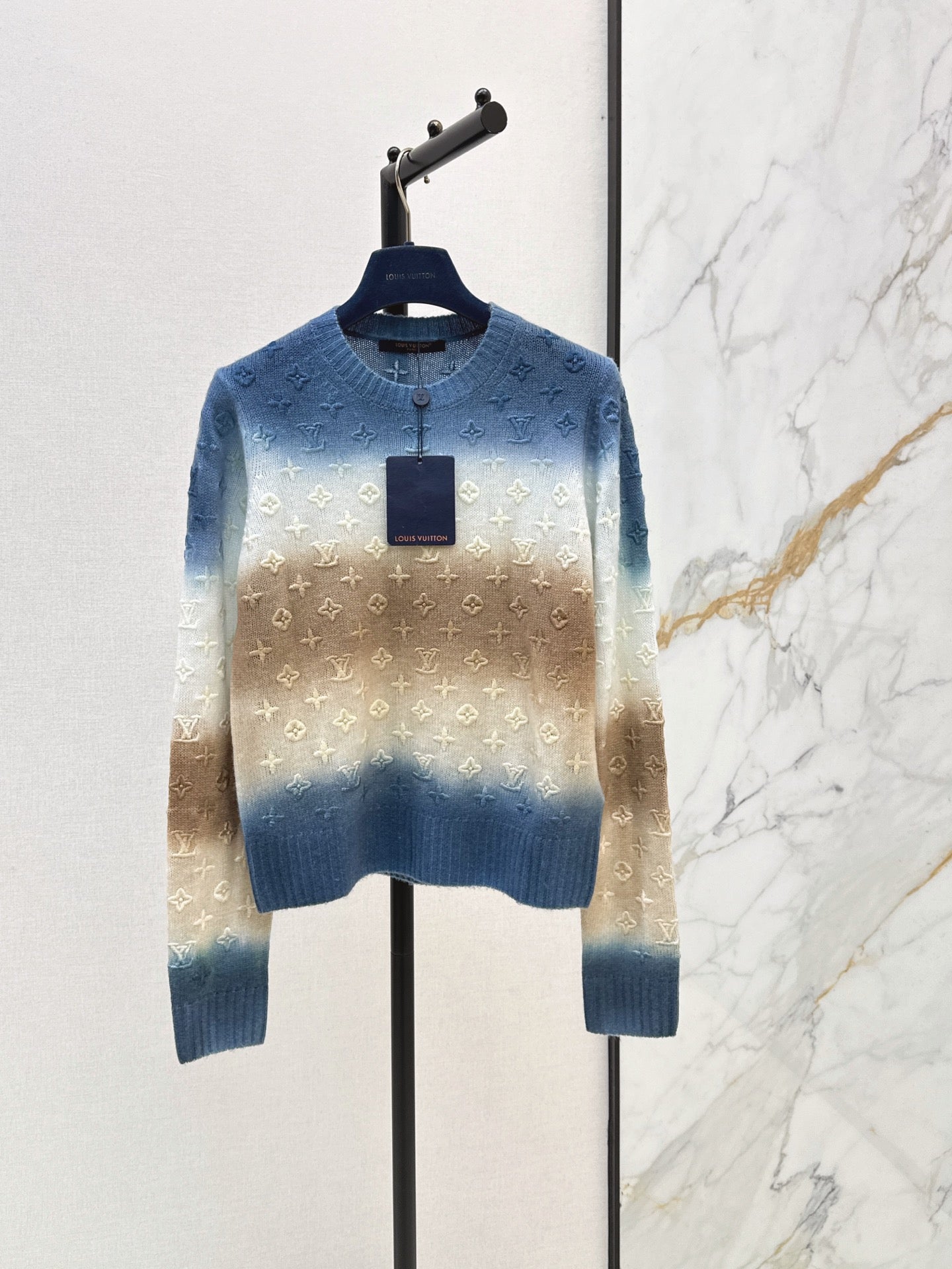 26SS New Gradient Tie-Dye Cashmere Knit with Embossed Logo 🩵
