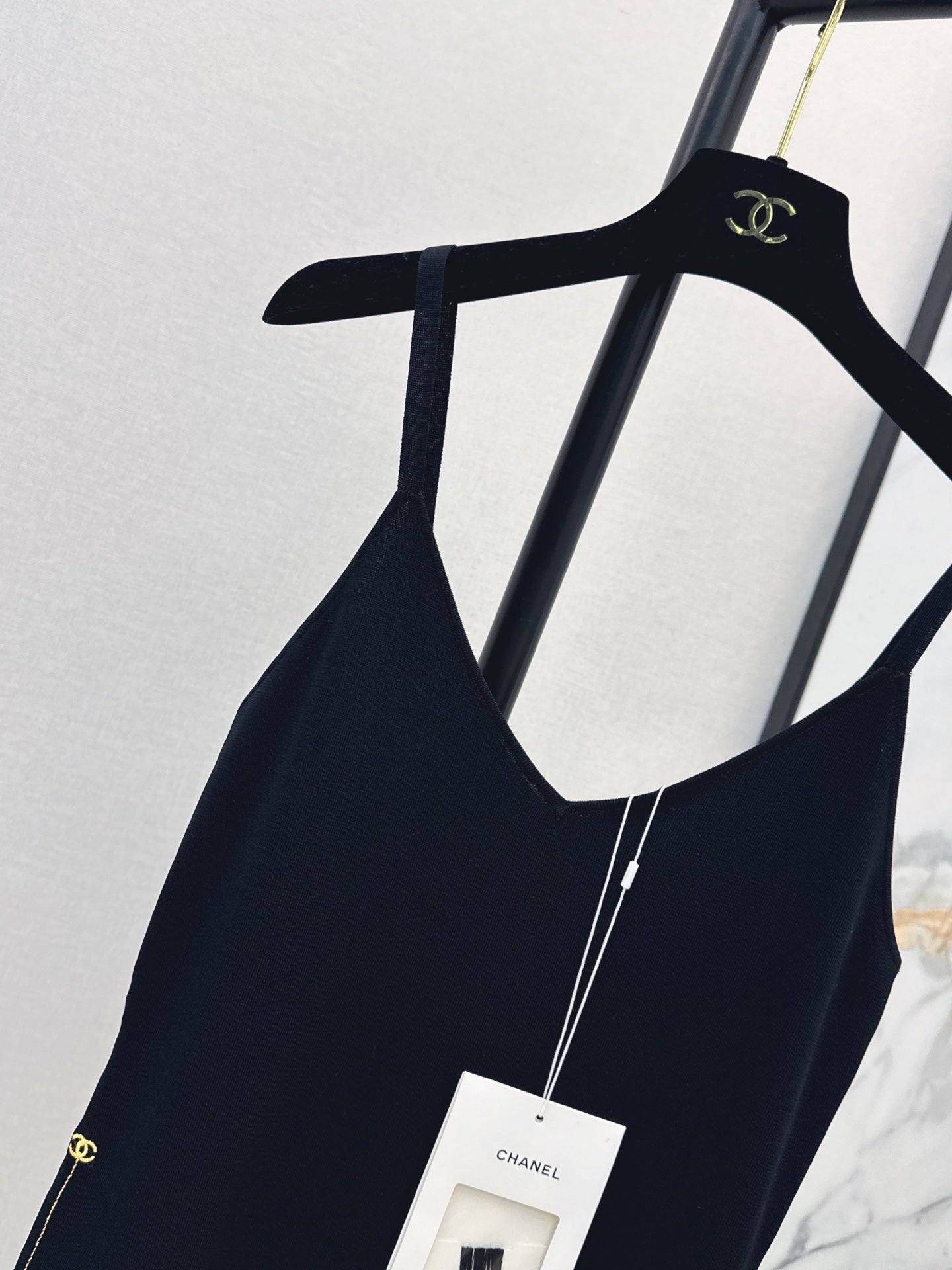 26FW New Camisole Dress with Gold-Thread Embroidered Logo Trim 🖤