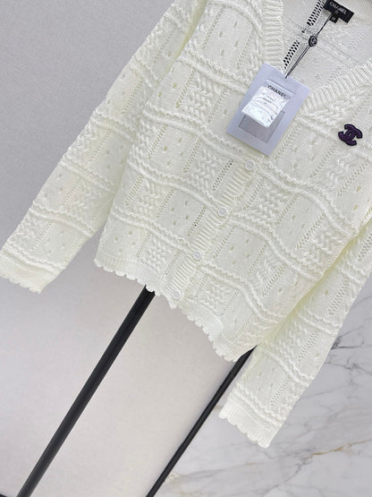 26FW New Textured Jacquard V-Neck Knit Cardigan 🤍