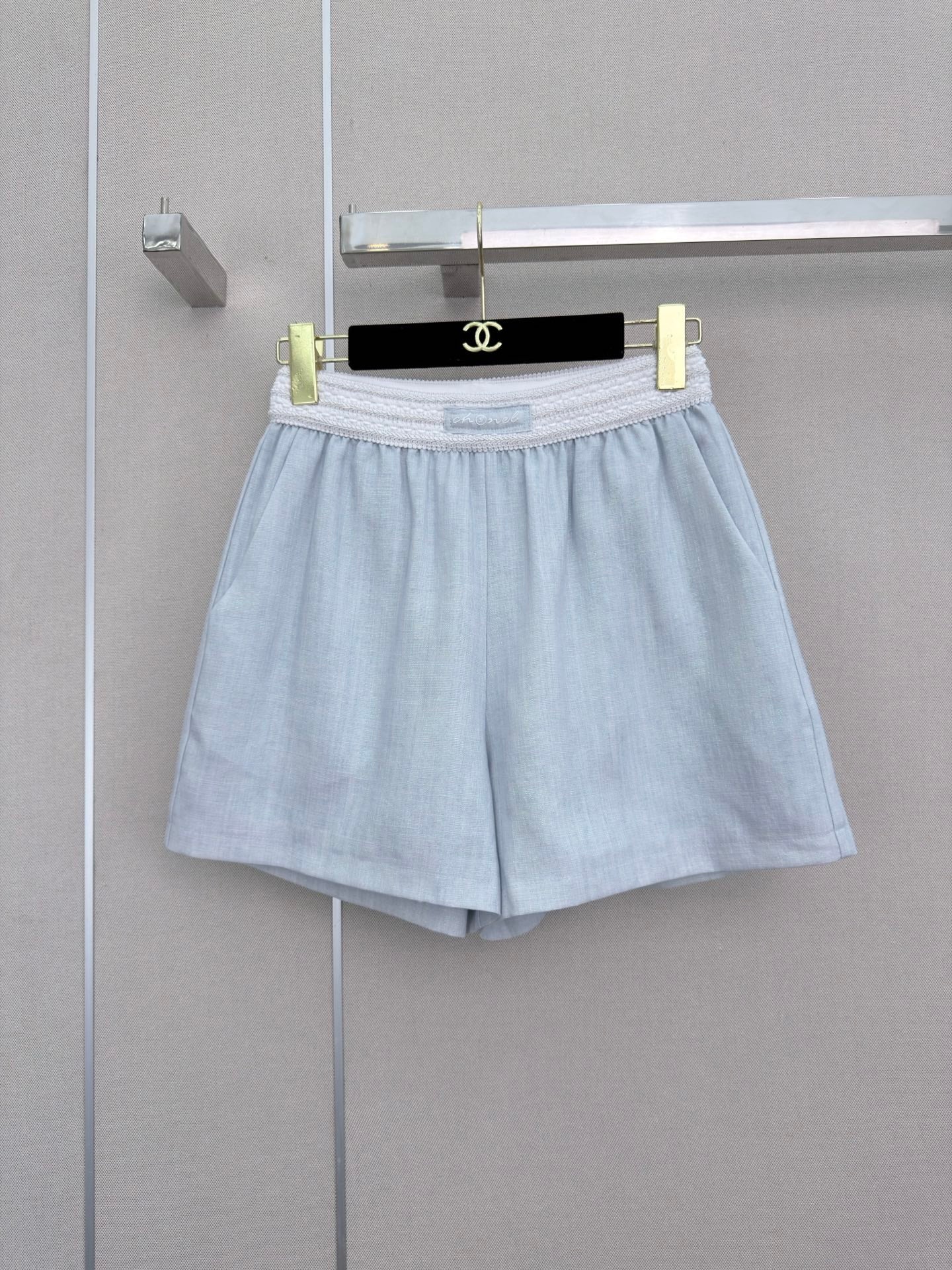26FW New Elastic-Waist Shorts