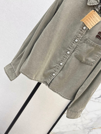 26FW New Denim Shirt with Contrasting Letter Logo Embroidery 🤍