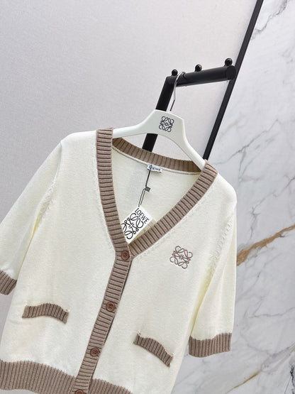 26FW New V-Neck Short-Sleeve Knit Top 🤍
