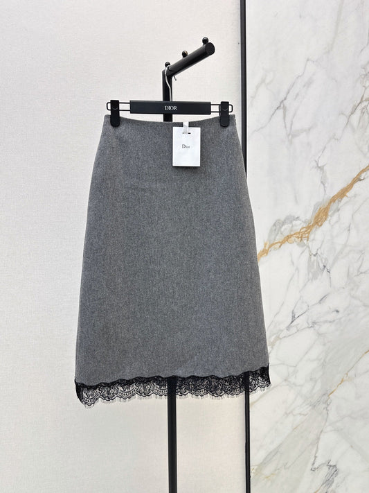 26FW New High-Waisted A-Line Skirt with Lace Paneling 🩶