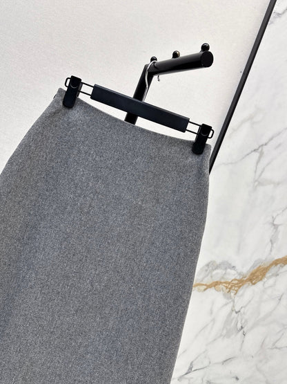 26FW New High-Waisted A-Line Skirt with Lace Paneling 🩶