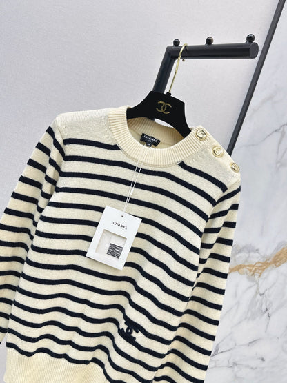 26FW New Métiers d'Art Collection Striped Knit Top 🖤