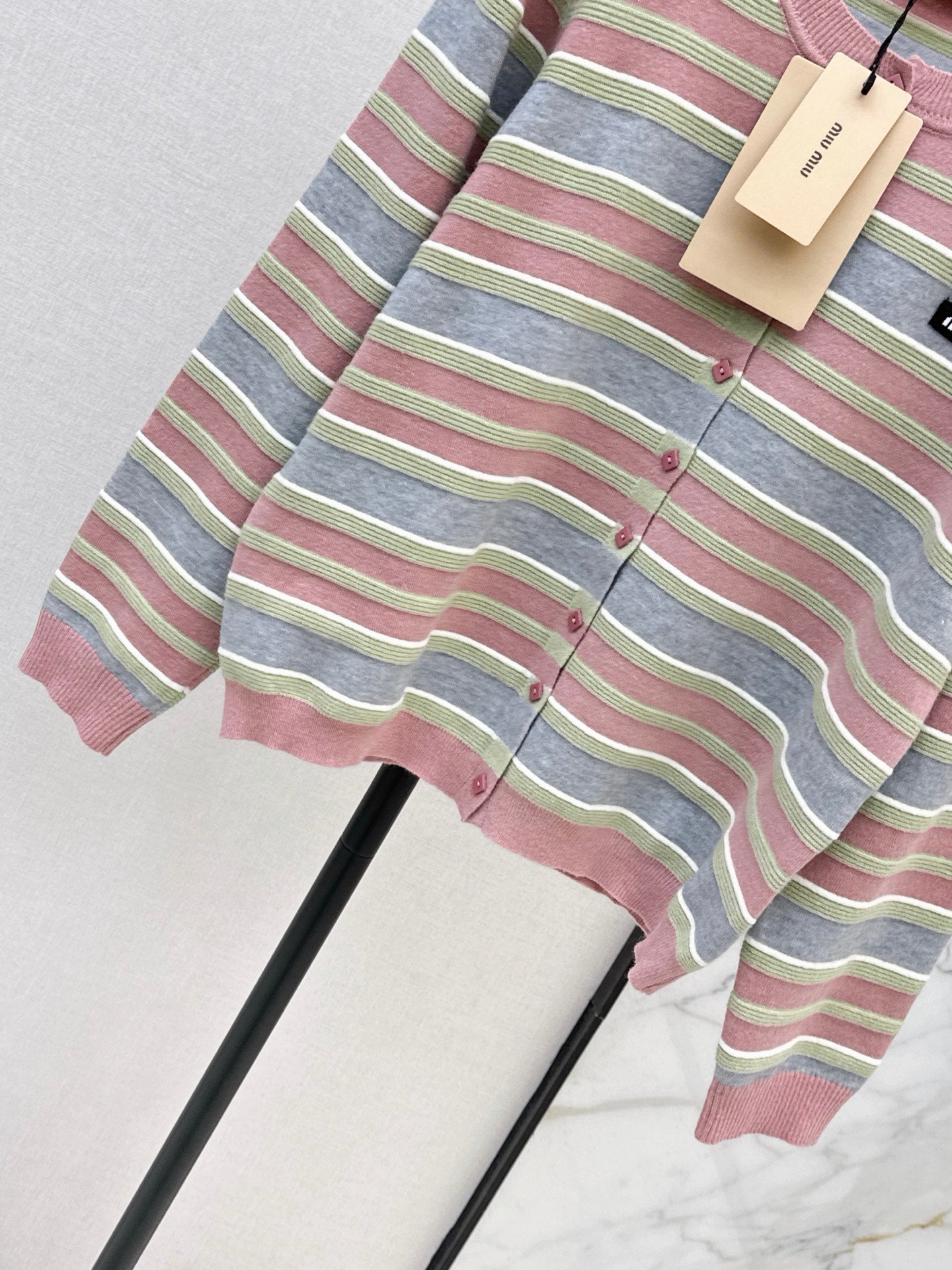 MiuMiu/26FW New Striped Knit Cardigan 🤎
