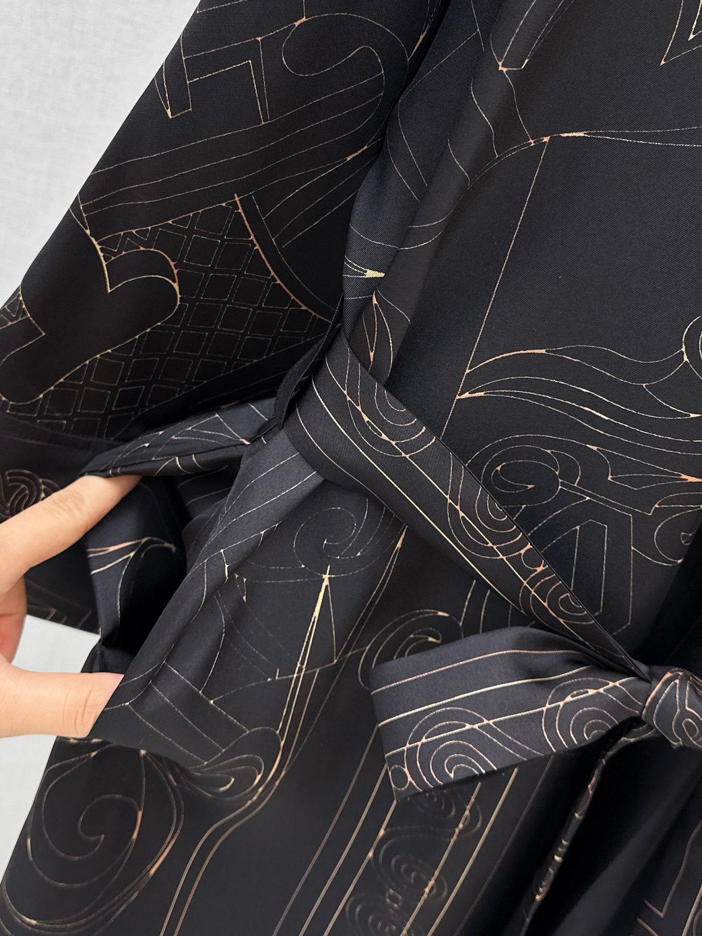 Hermès/🔥Highest Quality🔥26FW New Printed Silk Dress 🖤