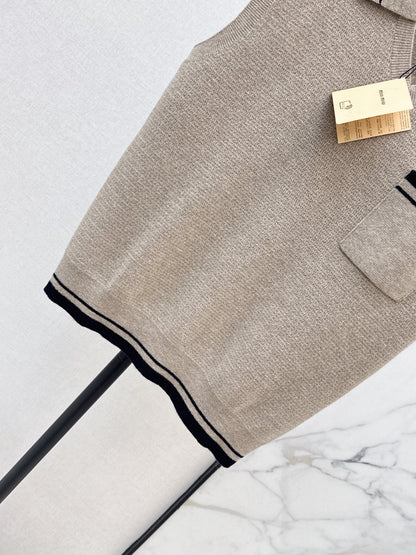 26FW New Embroidered Micro-Logo Cashmere Vest with Youthful Lapel 🩶
