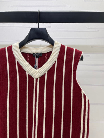 26FW New Vertical-Stripe V-Neck Knit Vest