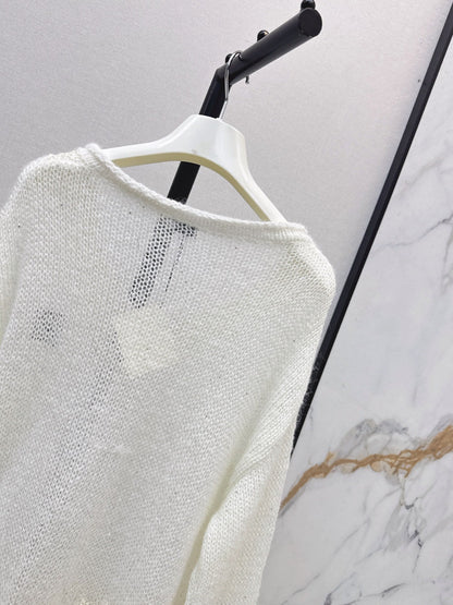 26FW Long-sleeve knit top with cut-out detail and new logo embroidery 🤍