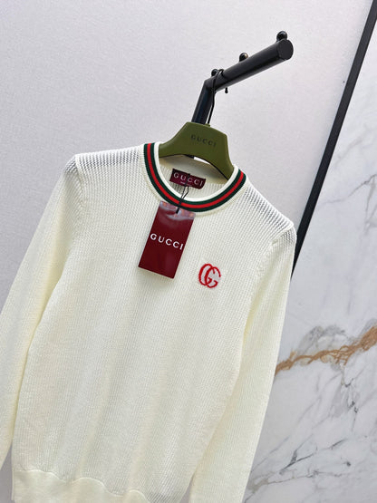 26FW New Classic Crew-Neck Sweater 🤍