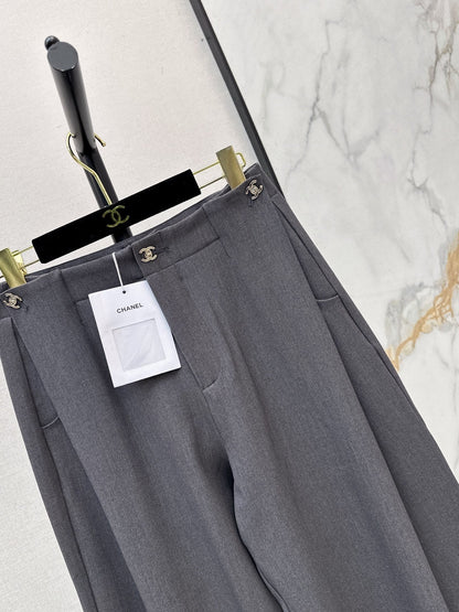 26FW Straight-Leg Wide-Leg Trousers with New Logo Hardware 🖤